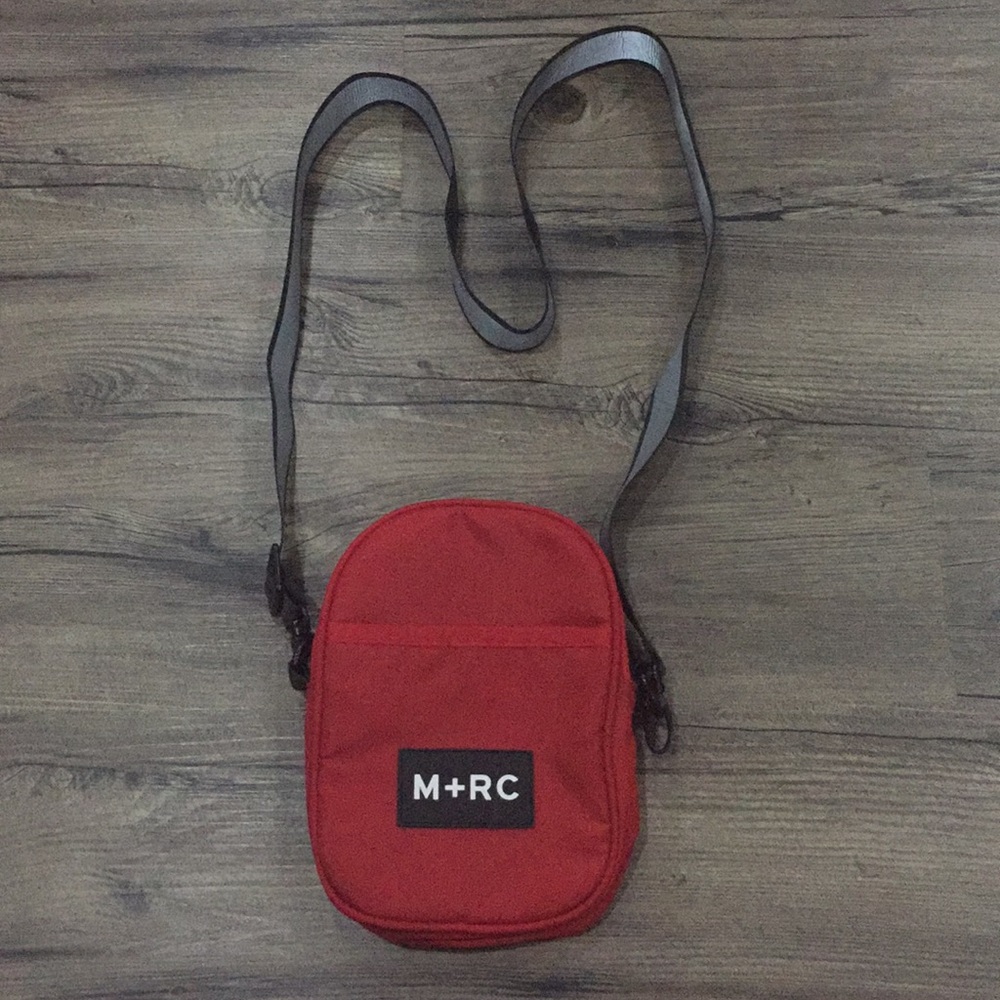 M+RC Noir Red Side Bag